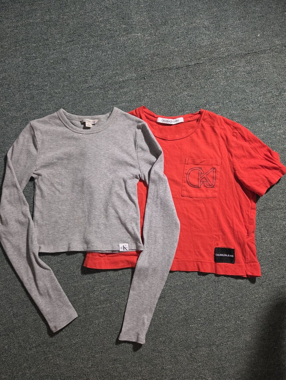 Calvin Klein Jeans set of 2 Crop Tops- Red Tee & Gray Long-Sleeve, size S